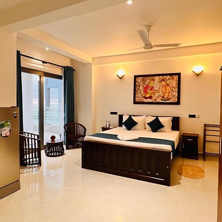 Ocean Front Villa Хиккадува Экстерьер фото